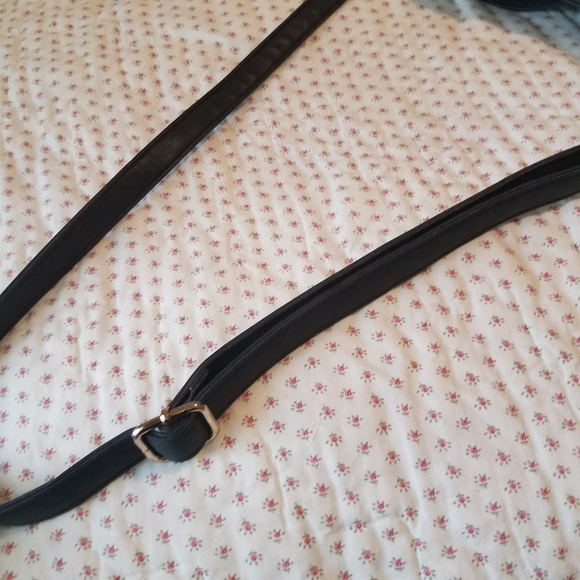 Bucket Bag Rue21 - Picture 7 of 12